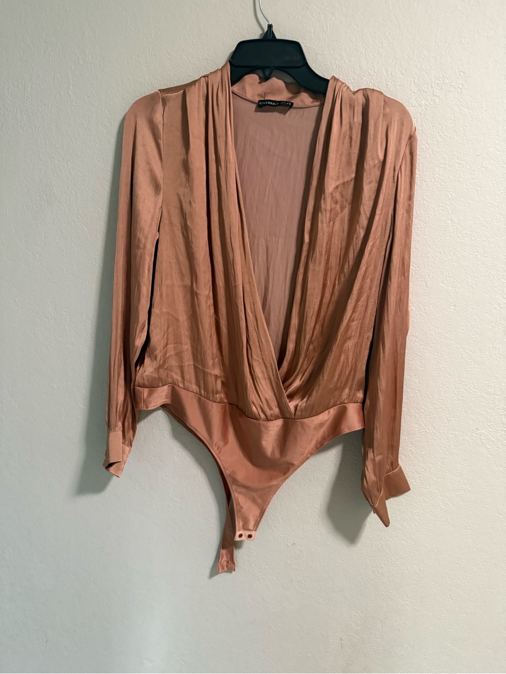 Sincerely Jules Satin Drape Bodysuit Blouse Blush Pink XS/S